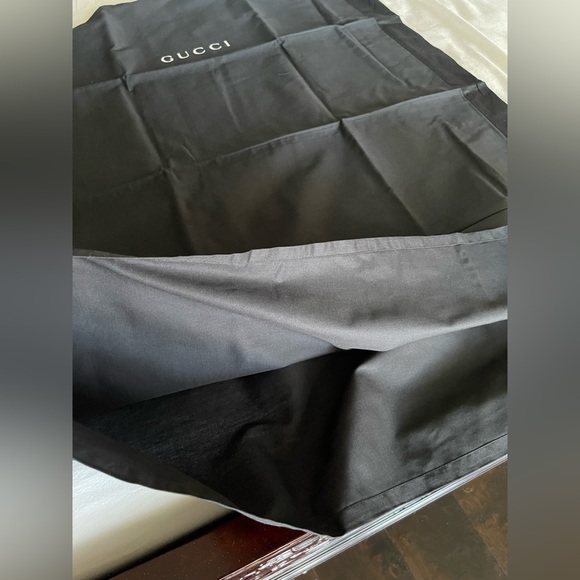 Gucci garment bag - Picture 2 of 5
